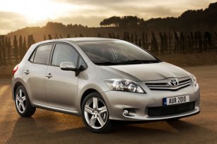 Toyota Auris 2010 - 2013