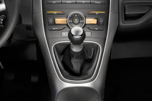 Toyota Auris 2010 - 2013