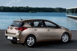 Toyota Auris 2013