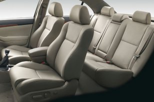 Toyota Avensis 2006 - 2009