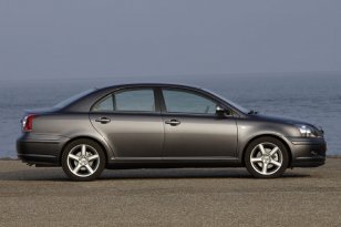 Toyota Avensis 2006 - 2009