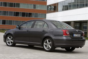 Toyota Avensis 2006 - 2009