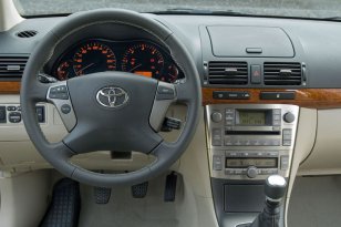 Toyota Avensis 2006 - 2009