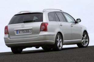 Toyota Avensis 2006 - 2009