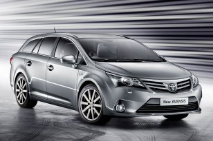 Toyota Avensis 2012