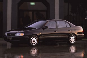 Toyota Carina E