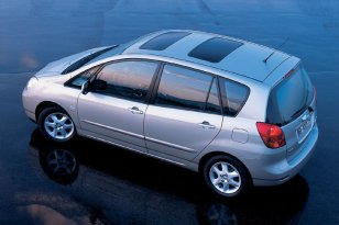 Toyota Corolla Verso 2002 - 2004