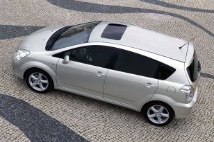 Toyota Corolla Verso 2004 - 2007