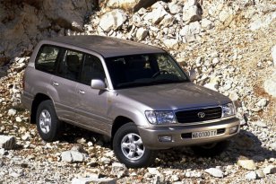 Toyota Land Cruiser 100 1998 - 2002