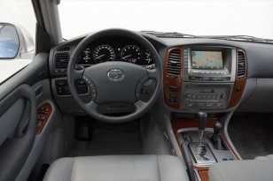 Toyota Land Cruiser 100 2002 - 2007