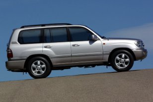 Toyota Land Cruiser 100 2002 - 2007