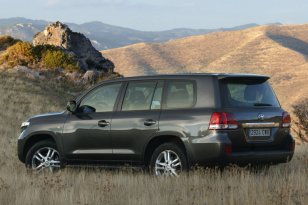 Toyota Land Cruiser V8 2008 - 2012