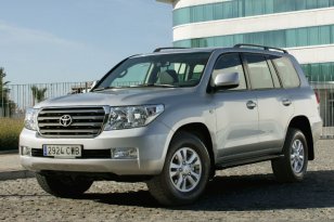 Toyota Land Cruiser V8 2008 - 2012