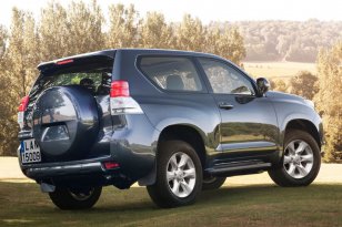 Toyota Land Cruiser 2010 - 2013