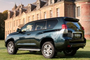 Toyota Land Cruiser 2010 - 2013