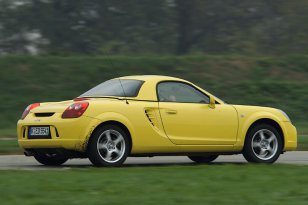 Toyota MR2 2002 - 2005