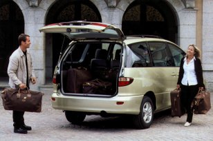 Toyota Previa 2000 - 2003