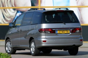 Toyota Previa 2003 - 2005
