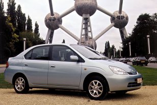 Toyota Prius 2000 - 2004