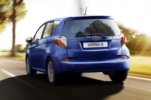Toyota Verso-S 2011
