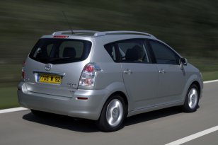 Toyota Verso 2007 - 2009