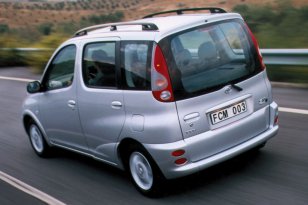 Toyota Yaris Verso 1999 - 2003