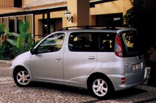 Toyota Yaris Verso 1999 - 2003
