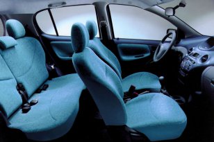 Toyota Yaris 1999 - 2003
