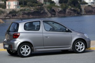 Toyota Yaris 2003 - 2005