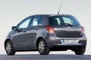Toyota Yaris 2009 - 2011