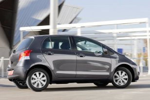 Toyota Yaris 2009 - 2011