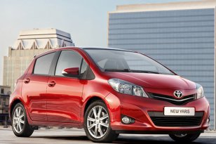 Toyota Yaris 2011 - 2014