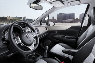 Toyota Yaris 2011 - 2014