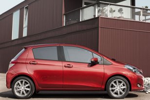 Toyota Yaris 2011 - 2014