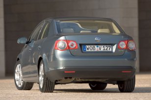 Volkswagen Jetta 2005 - 2011