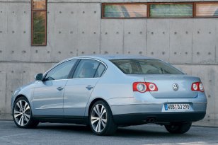 Volkswagen Passat 2005 - 2010