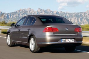 Volkswagen Passat 2010 - 2014