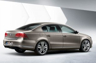 Volkswagen Passat 2010 - 2014