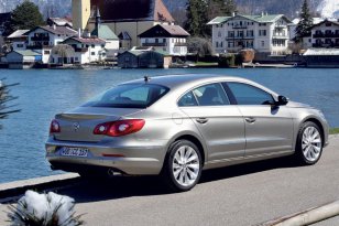 Volkswagen Passat 2008 - 2012