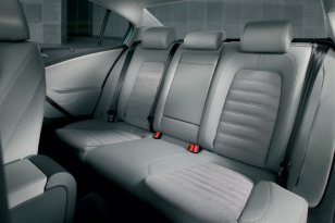 Volkswagen Passat 2005 - 2010