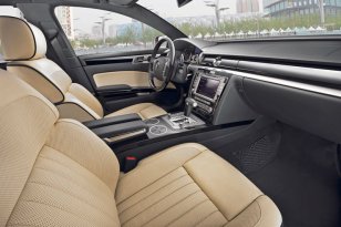 Volkswagen Phaeton 2010