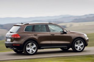 Volkswagen Touareg 2010 - 2014