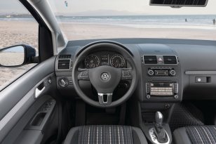 Volkswagen Touran 2010 - 2013