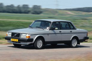 Volvo 240 1985 - 1992