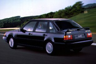 Volvo 440 1988 - 1993