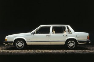 Volvo 760 1982 - 1988