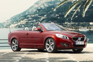 Volvo C70 2009