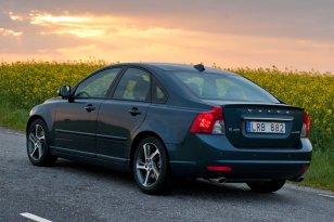 Volvo S40 2007 - 2012