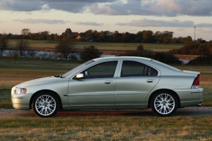 Volvo S60 2004 - 2009
