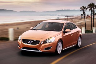 Volvo S60 2010 - 2013